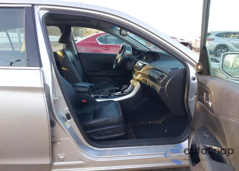 2015 Honda Accord Ex-L V-6 z USA, uszkodzony, nr VIN 1HGCR3F82FA008686